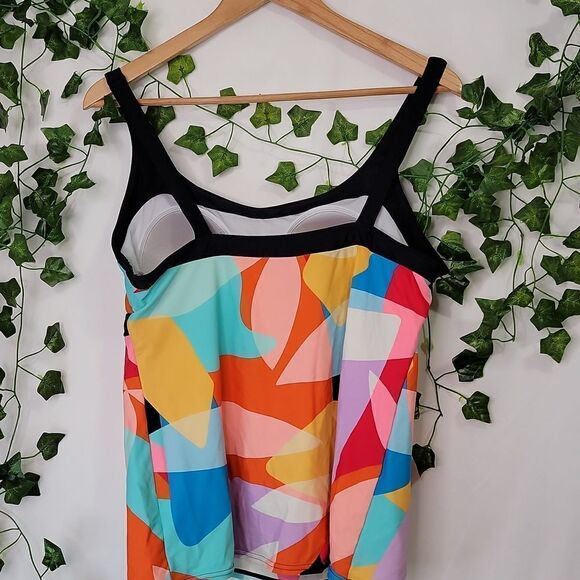 ZeroXPosur. Colorful Abstract Women's Swim Tankini Top. EUC - Picture 3 of 9